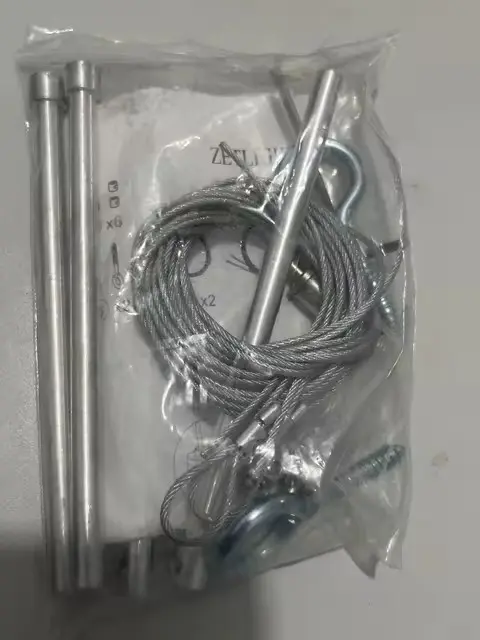 Q6 Hanging Kit_00.webp